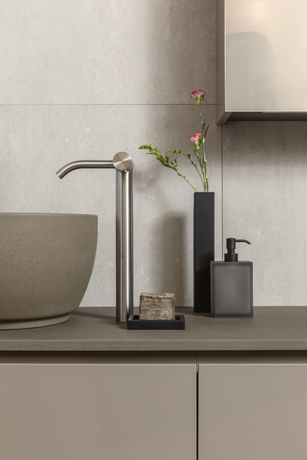 GEELLI__0026 GEELLI__0026