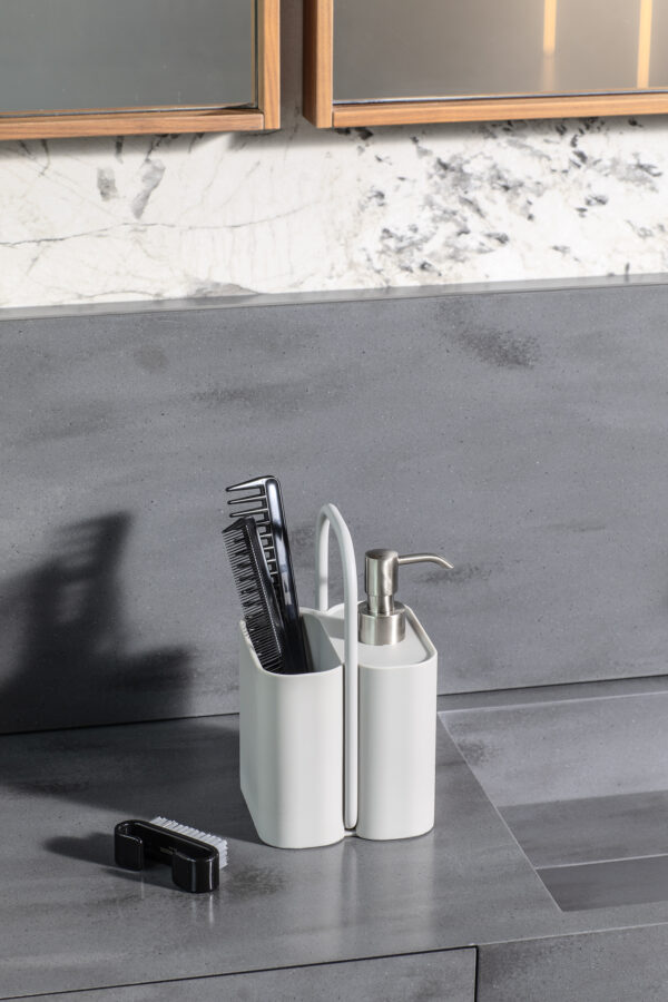 GEELLI__0041 GEELLI__0041