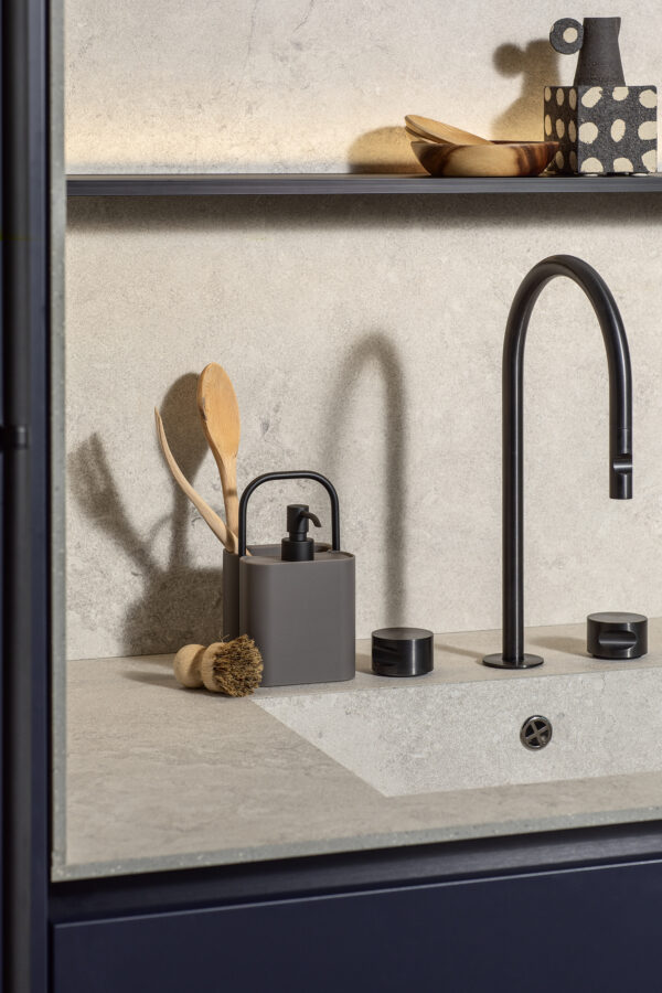 GEELLI__0091 GEELLI__0091